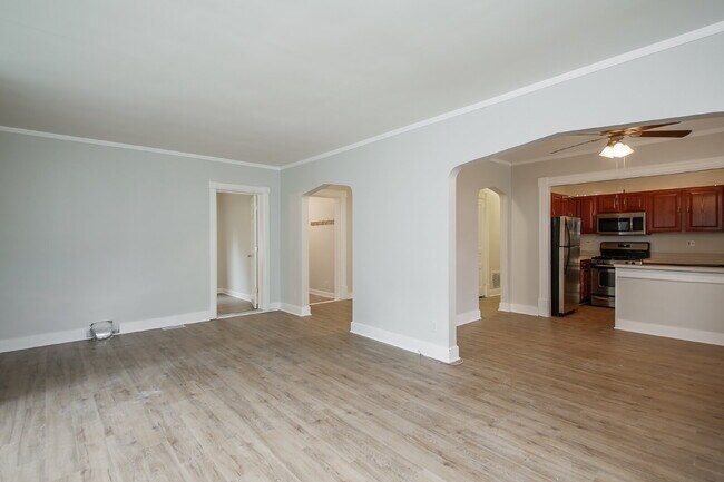 Building Photo - Updated 3-bedroom with Garage