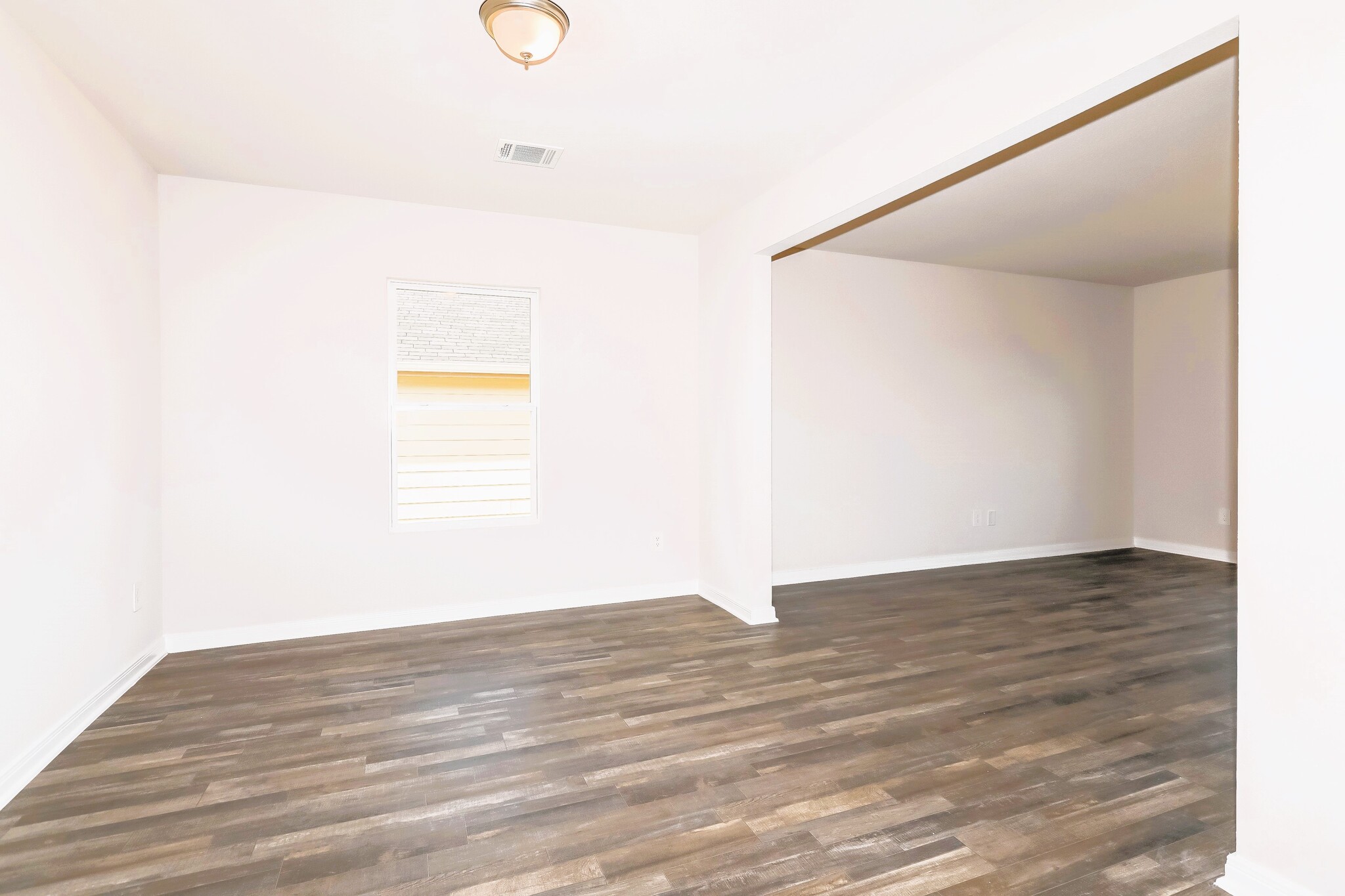 Building Photo - 14211 Green Wing Cir