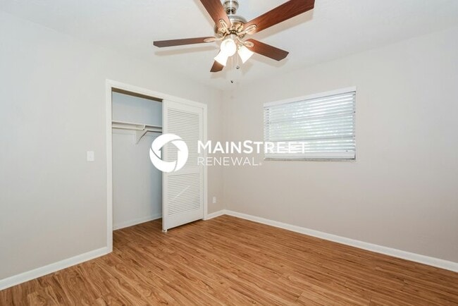 Building Photo - 3 Bedroom Pet-Friendly Home in Tampa, FL w...