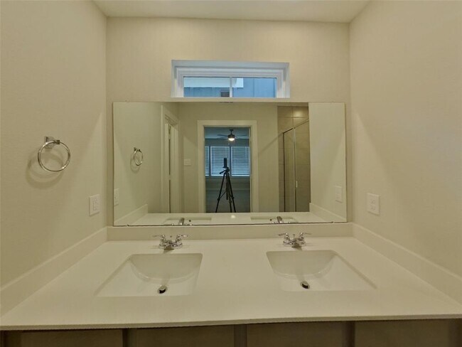 Building Photo - 22828 Frassino Pl