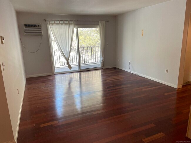 Building Photo - 6780 Friars Rd