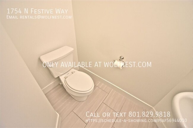 Building Photo - 1754 N Festive Wy