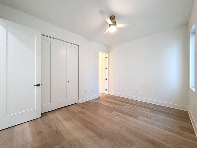 Building Photo - 340 14th St N