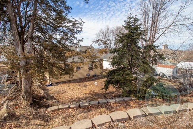 Building Photo - Newly listed 3Bd/1Ba House | Near Midtown: Modern Touches!
