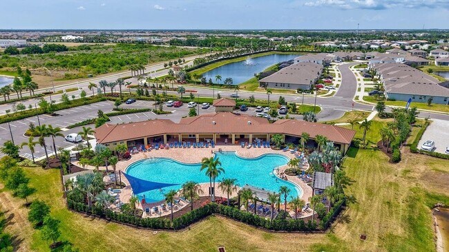 Building Photo - 17032 Harvest Moon Way