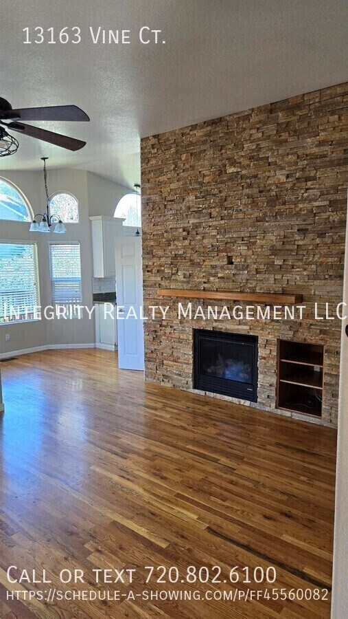 Building Photo - 13163 Vine Ct