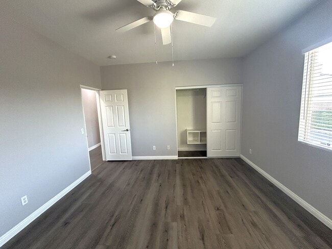 Building Photo - Silver Loop Jurupa Valley, 91752  (5 bed, ...
