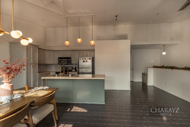 Building Photo - 2665 Bald Eagle Ct