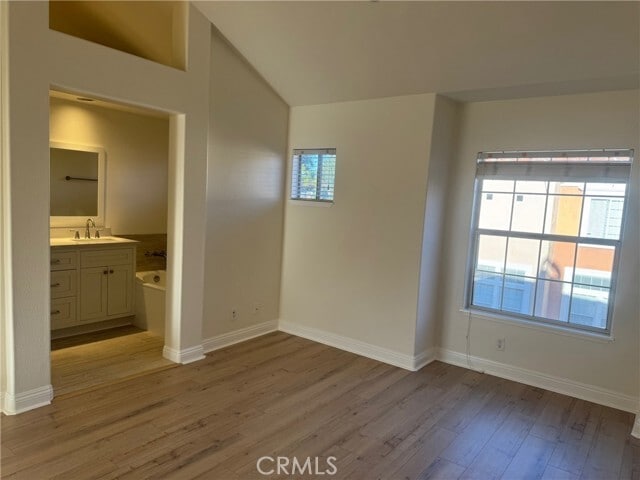 Building Photo - 9 Torrigiani Aisle