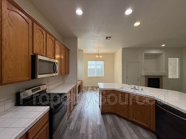 Building Photo - 3176 Penelope Dr