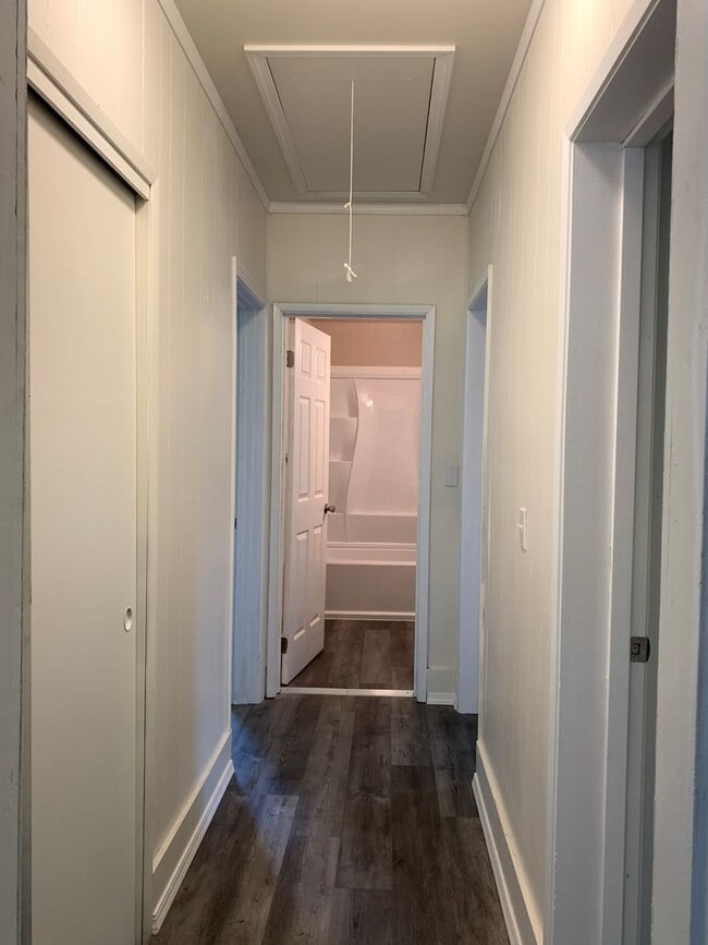 Building Photo - 3 Bedroom in Morton