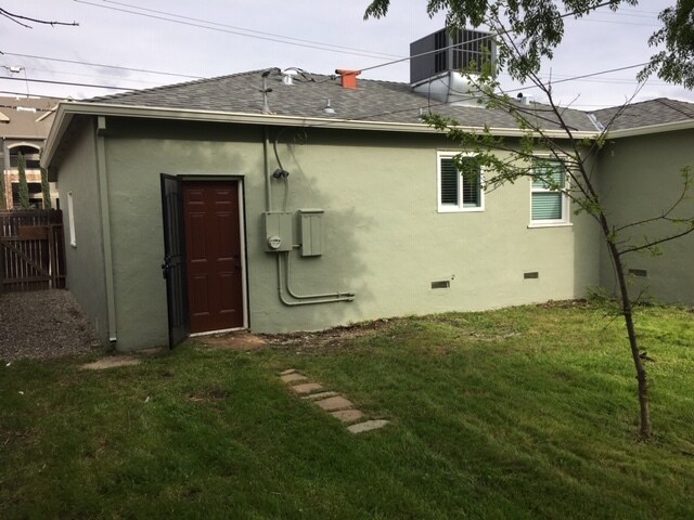 Building Photo - 2976 65th St