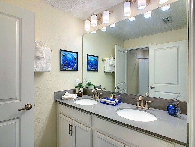 Building Photo - 8939 Cabot Cliffs Dr