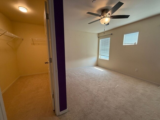 Building Photo - 4 Bedroom DuPont Home for Rent