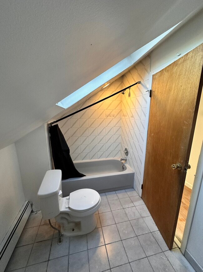 Building Photo - 98 Page Ln