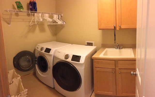 Building Photo - 3505 NE 140th St