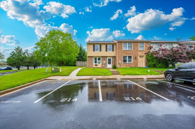 Building Photo - 214 Ashfield Ct