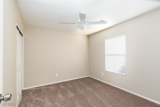 Building Photo - 723 St Aidans St