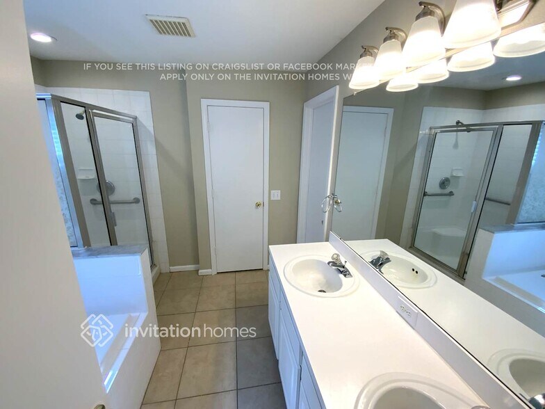 Building Photo - 10616 Egret Haven Ln