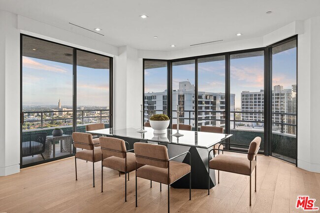 Building Photo - 10601 Wilshire Blvd