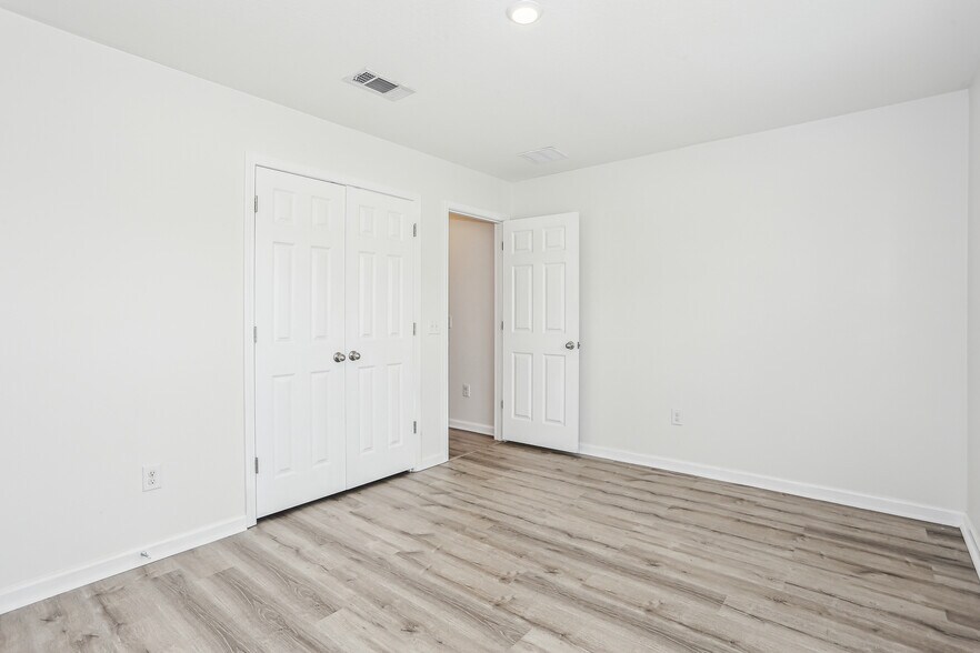 Bedroom-2 - 3476 Blaney Dr