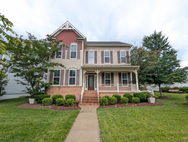 Primary Photo - STUNNING Single Family Home in Brunswick C...