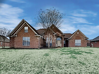 Building Photo - 6688 Raner Creek Dr