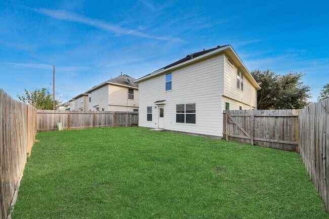 Building Photo - 886 Darbydale Crossing Ln