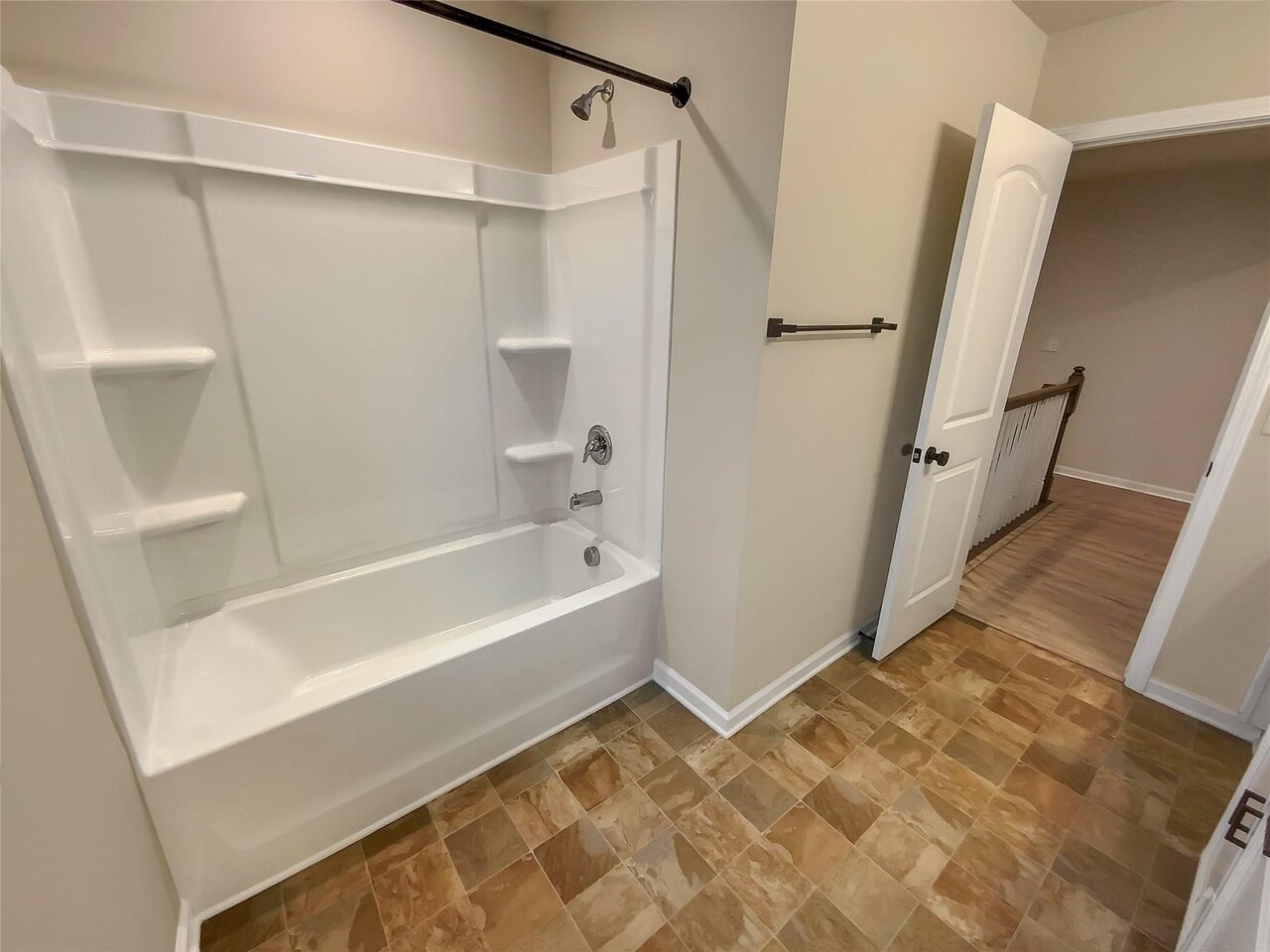 Building Photo - 11052 Chalkbark Ln