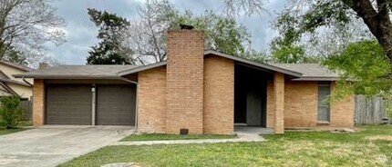 Building Photo - 12618 El Palacio St