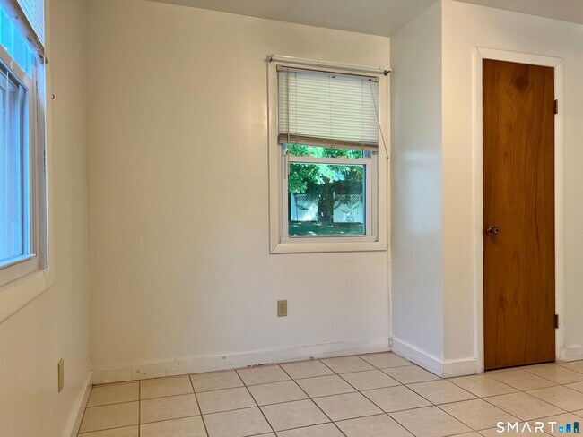 Building Photo - 34 Corsino Ave