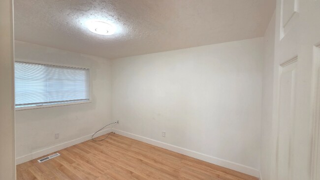 Building Photo - 2307 Tulane St