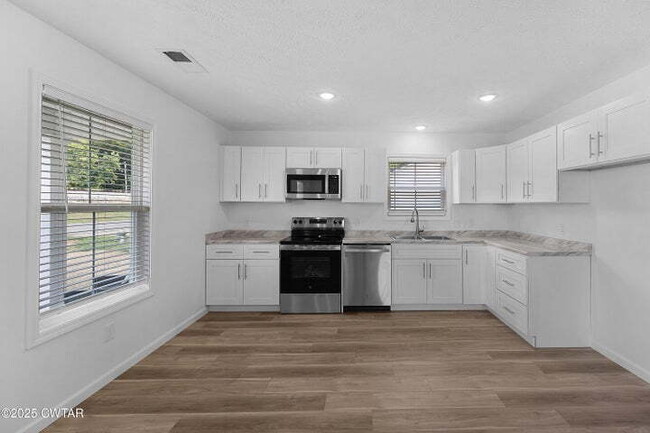 Building Photo - Brand-New 2-Bed, 2-Bath Home in Humboldt – 1,090 Sq Ft on Dodson Street