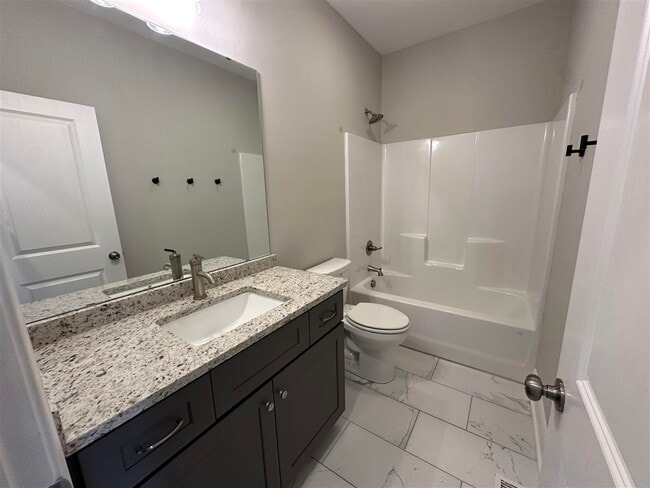 Building Photo - 437 Adalynn Cir