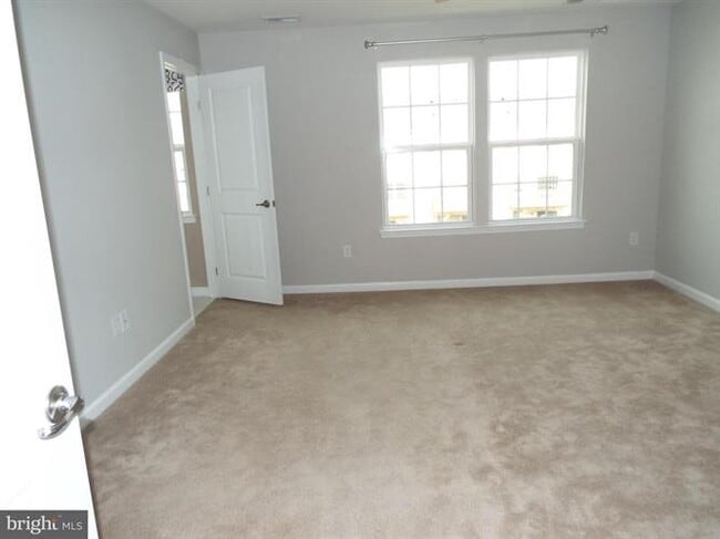 Building Photo - 188 Star Dr