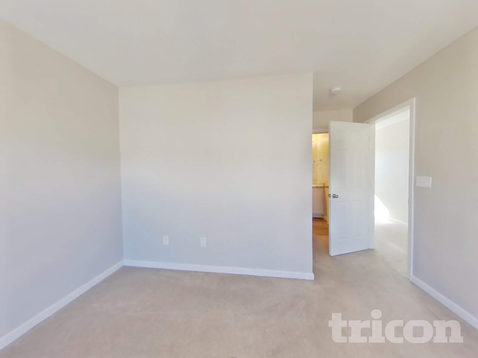 Building Photo - 197 Altondale Dr