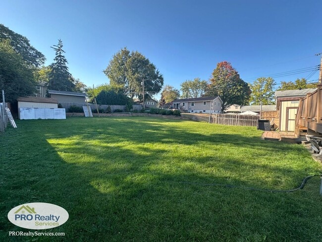 Building Photo - 3 Bedroom Home in Crystal