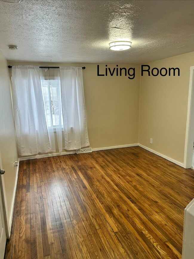 Building Photo - 31607 Antrim Ct