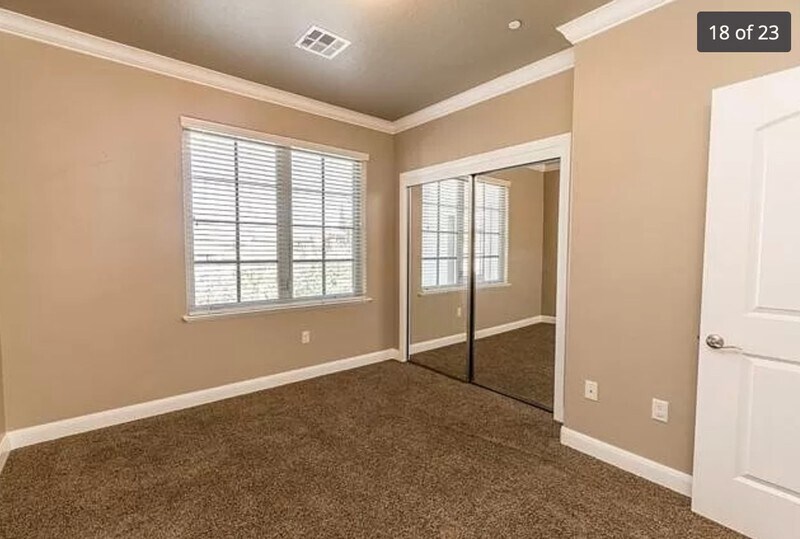 Building Photo - 810 S Dixie Dr