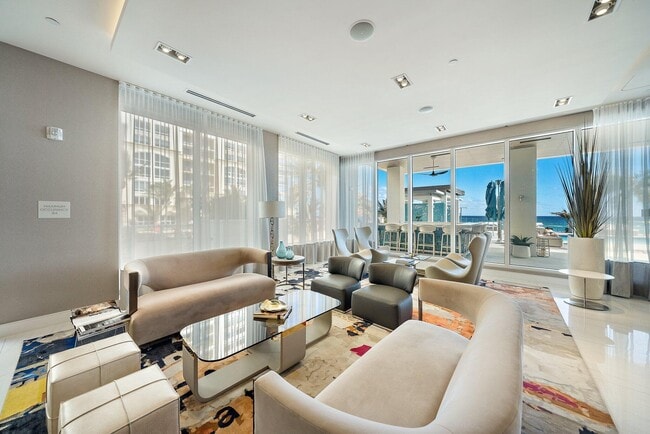 Building Photo - 3730 N Ocean Dr