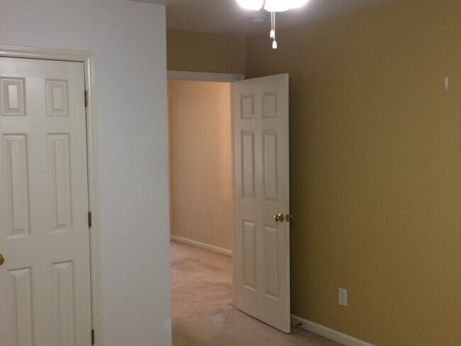 Building Photo - Stunning, Spacious Home in Prime Apex Location – Zoned for Top-Rated Apex Schools!