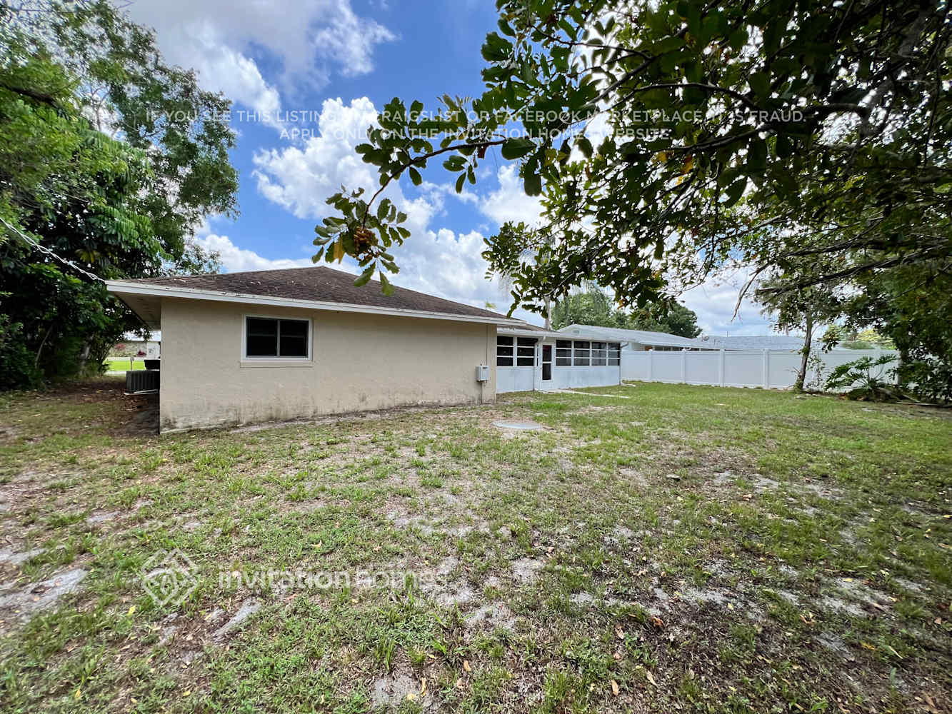 Building Photo - 737 SE Hollahan Ave