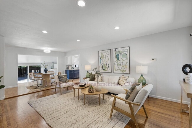 Building Photo - Central Novato Home with Large Yard and A/C!