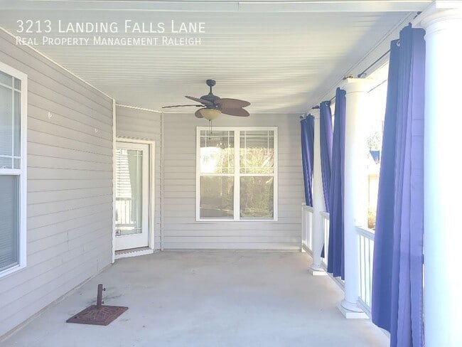 Building Photo - 3213 Landing Falls Ln