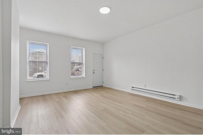 Building Photo - 3930 Parrish St