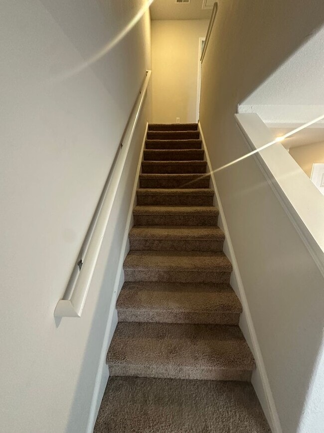 Building Photo - ***MOVE IN SPECIAL*** Wonderful Three Bedroom (Originally 4 Bedrooms That Has Been Converted to a...
