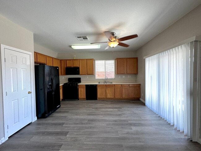 Building Photo - 9317 Hidden Harbor Ave