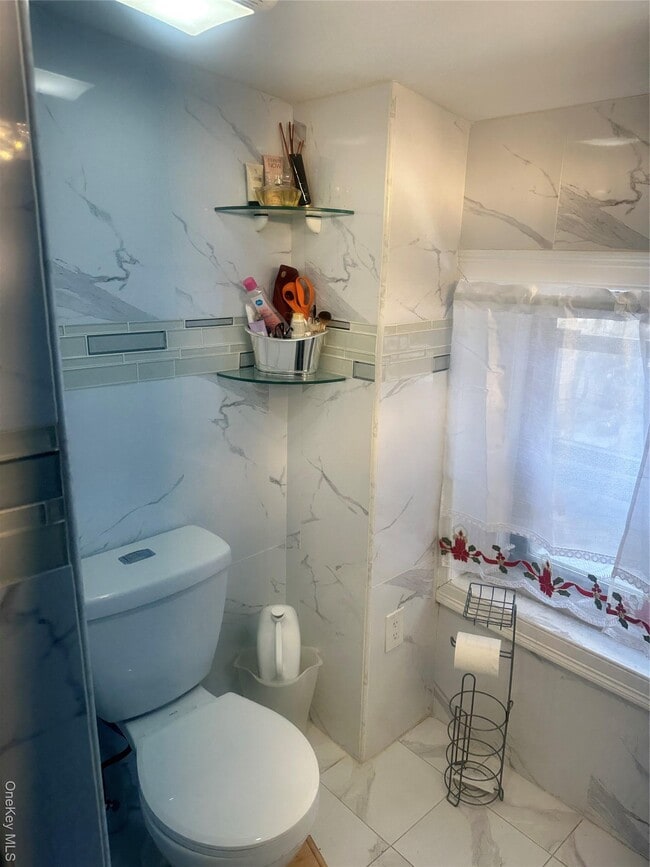 Building Photo - 125 Vanderbilt Ave