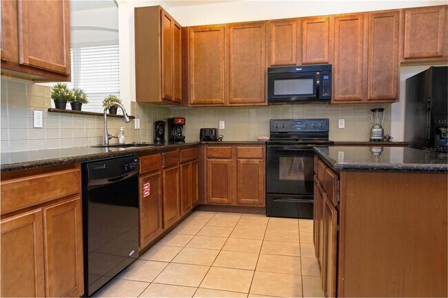 Building Photo - 361 Cabello Dr