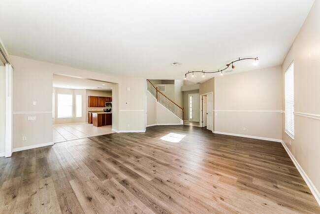 Building Photo - 5810 100th Ave E